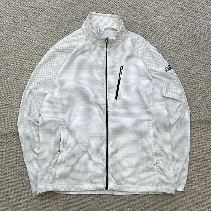 노스페이스 체크 바람막이 r4822
