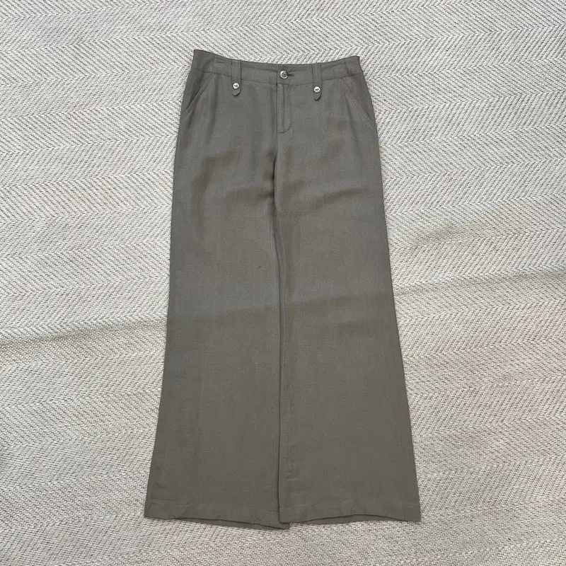 꼼사이즘 와이드 부츠컷 팬츠 r4830