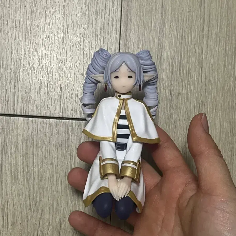 프리렌 피규어
