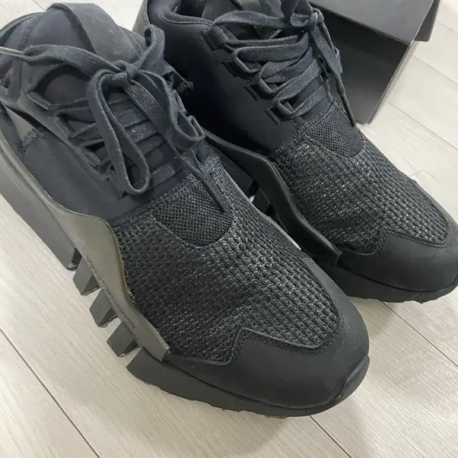 Y-3 아예로 AYERO 올블랙 CG3171 265 원박스