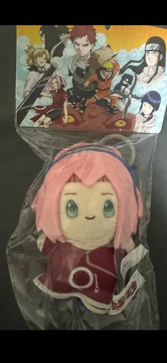 Pop Mart Naruto China Coogi Sakura doll key ring