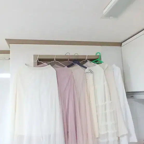 (7개 세트) 여성 샤 롱스커트 공주풍 발레리나 롱스커트 치마 캉캉 망사 레이스 스커트 여신 하객 결혼식 데이트룩 가디건 등