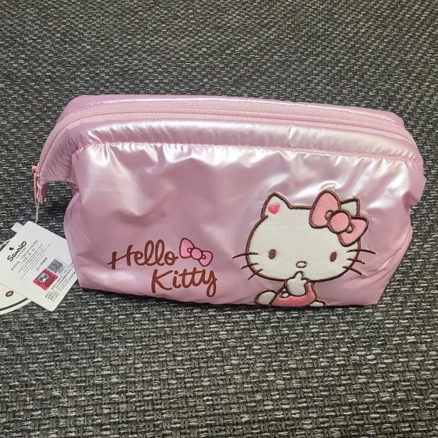 산리오 헬로키티 파우치 핑크