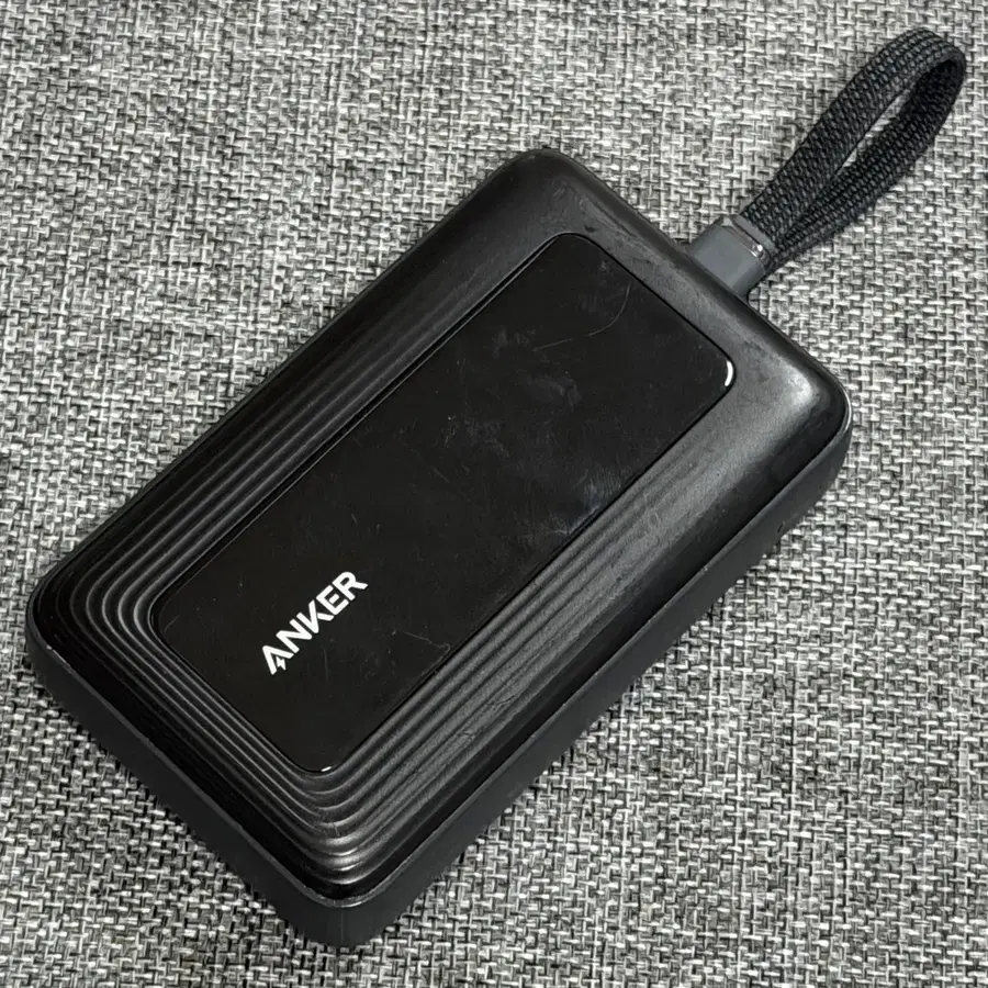 [중고물품] 앤커 졸로 20000mAh 보조배터리 블랙