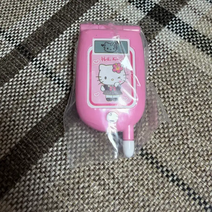 헬로키티 코갸루 핸드폰 거울 키링 가챠 양도