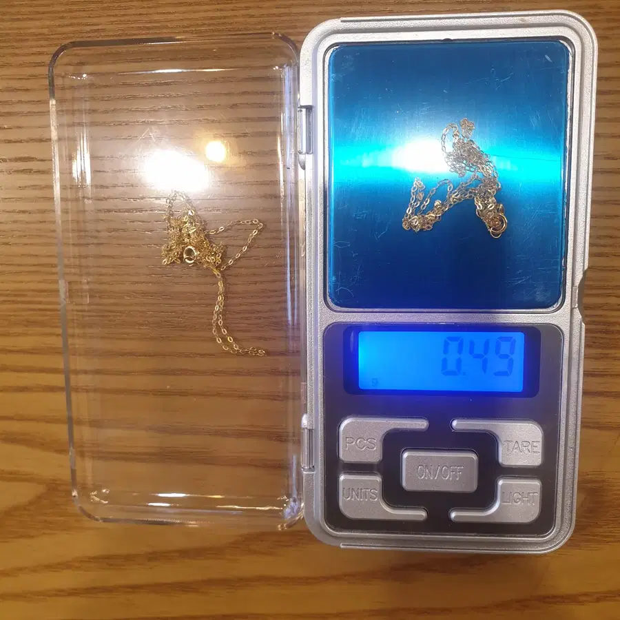 순금 18K 18인치 (45cm) 목걸이 무개 0.49G AU750 스탬프