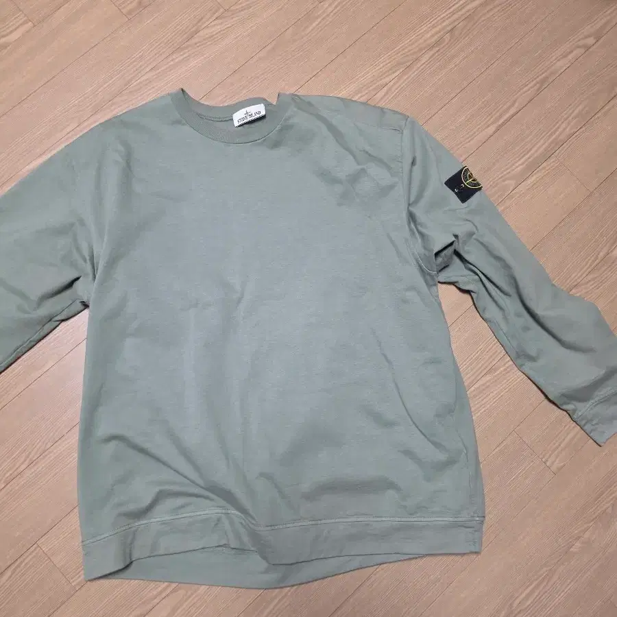 스톤아일랜드 맨투맨 롱슬리브 3xl xxxl