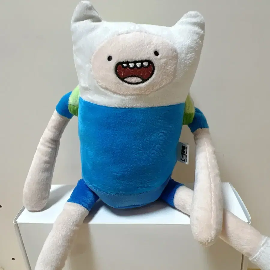 어탐 핀 인형