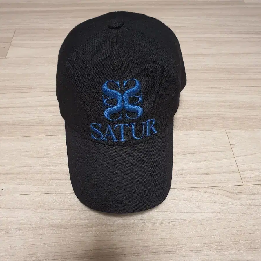 새상품급 satur 세터 파인로고 프리미엄 볼캡 모자 L