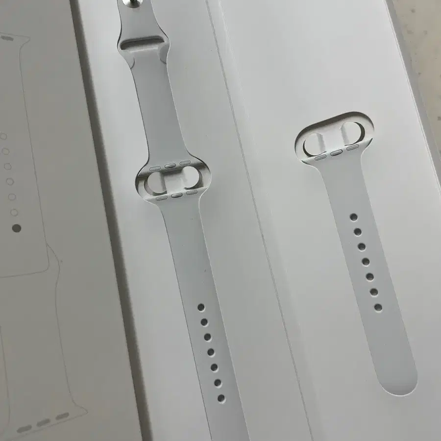 애플워치 정품 화이트 스포츠스트랩 41mm SSS급