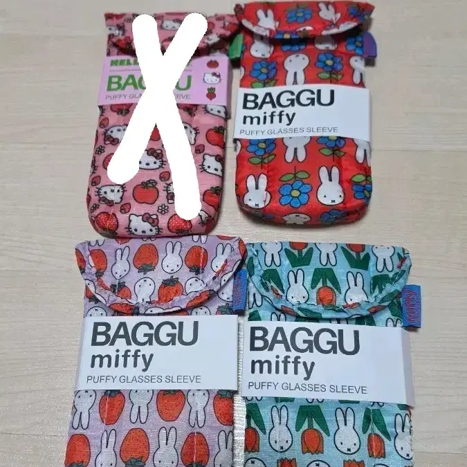BAGGU 헬로키티/미피 자석 파우치 새상품 (개당단가)