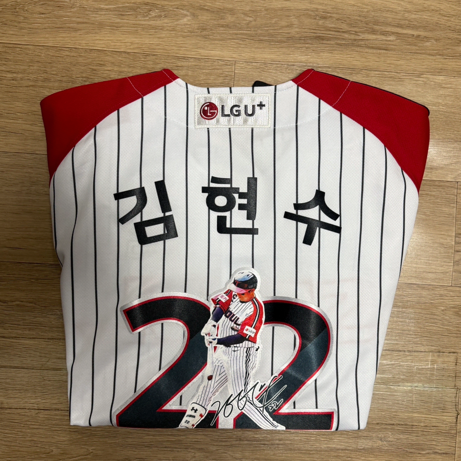 [S급] LG트윈스 서울 유니폼 김현수 3500루타 기념마킹 (110)