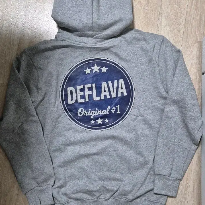 DEFLAVA(데프라바) 오버핏 후드티 그레이