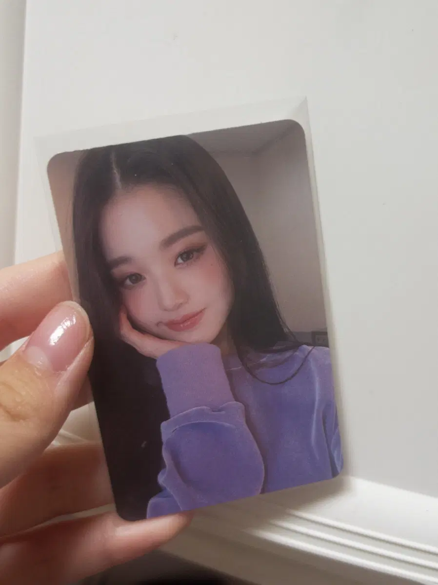 Iz*one Jang Wonyoung poca