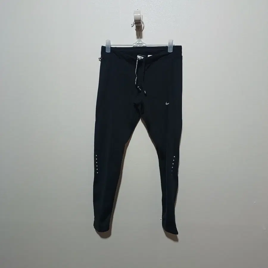 나이키 드라이핏 여성 레깅스 블랙 S (26A3165)