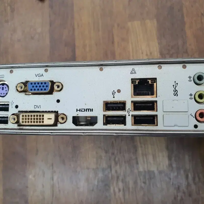 백페널 IO실드 FOXCONN H67M SERIES 메인보드 용