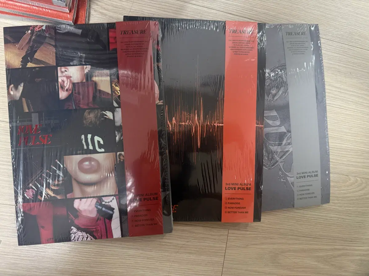 Treasure 3rd Mini Album LOVE PULSE sealed 8 sets (24 pieces) bulk