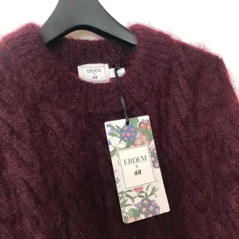 새옷 에르뎀 X H&M 흐앤므 모헤어 케이블 니트 올드머니룩 드뮤어룩
