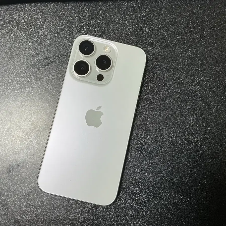 아이폰 15프로 화이트 256gb
