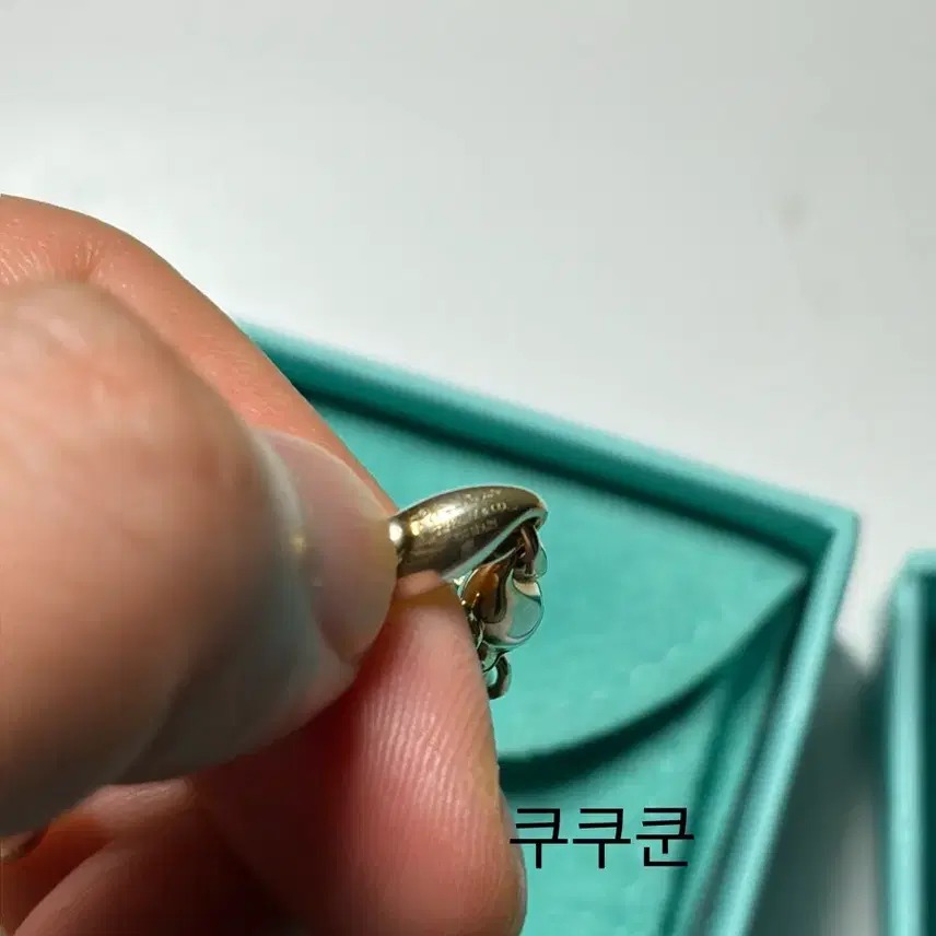 티파니앤코 희귀 매물 티파니 엘사퍼레티 18K 시홀스(Seahorse) 팔찌 - 아트피스 소장 기회! 사진 5