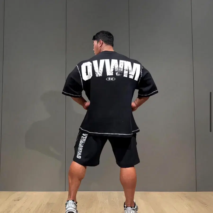 (2사이즈 새상품급)압도 OVWM 와플 오버핏 반팔 반바지 세트