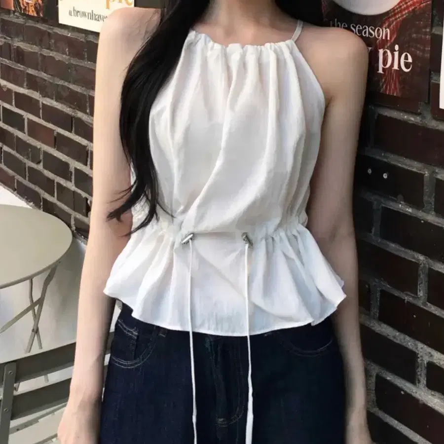 휴양지 화이트 스트링 나시 블라우스 (FREE)