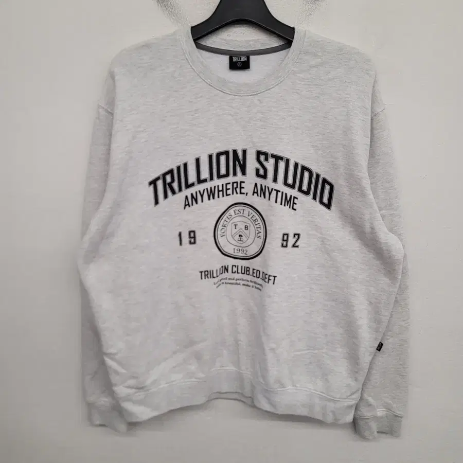 [105/XL] TRILLION 트릴리온 기모 맨투맨