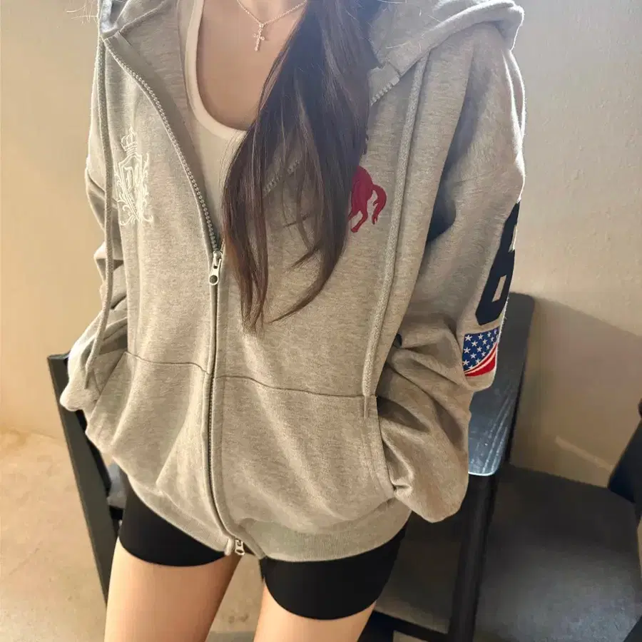 호야옷장 그레이 후드집업