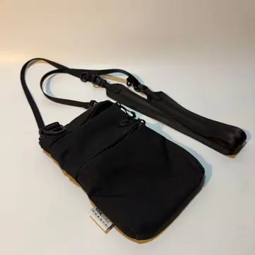 F/CE. CORDURA FIRE RESISTANT 버티컬 파우치 블랙