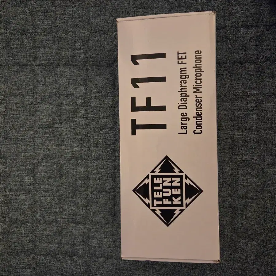 텔레풍켄 TF11 콘덴서 마이크 (풀박스)