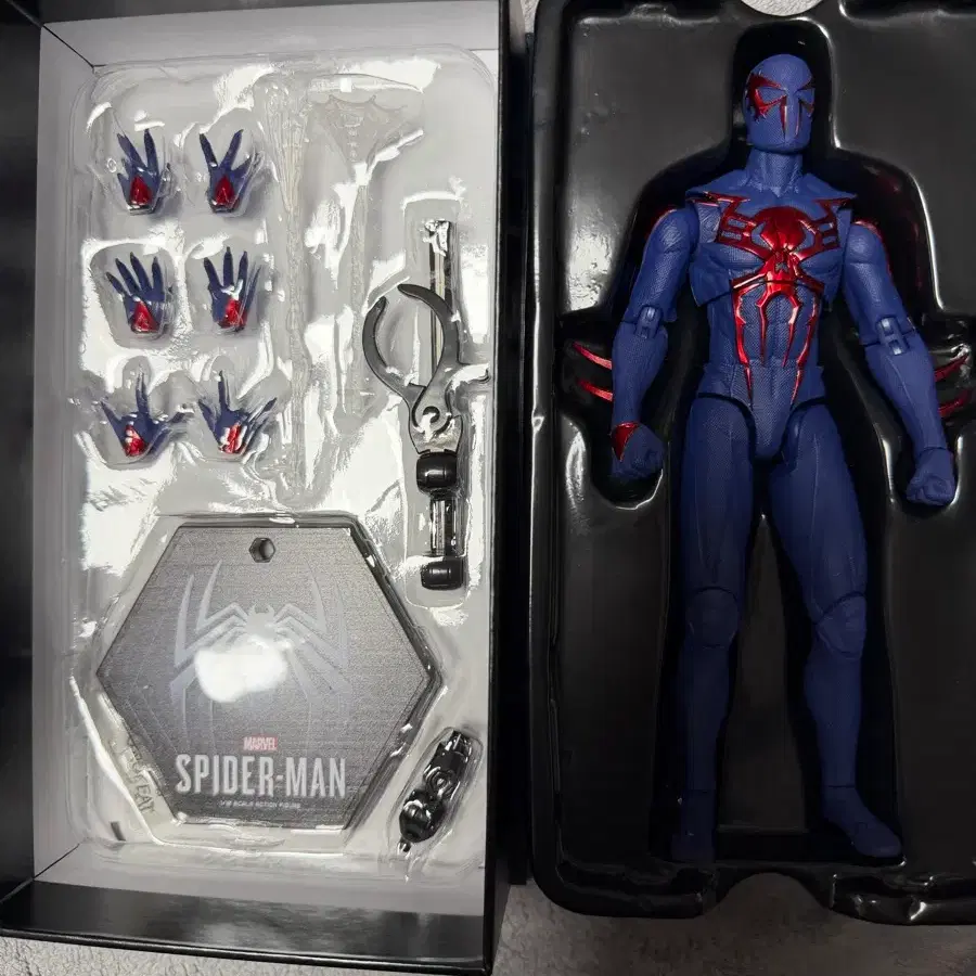(미사용 개봉) ZD toys 스파이더맨 2099 피규어