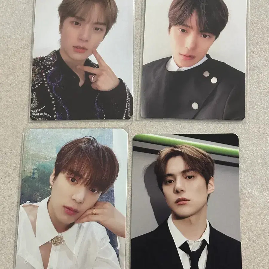 몬스타엑스 민혁포카 일괄 판매합니다
