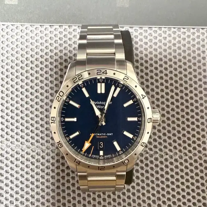 크리스토퍼 와드 C63 GMT 청판 39mm