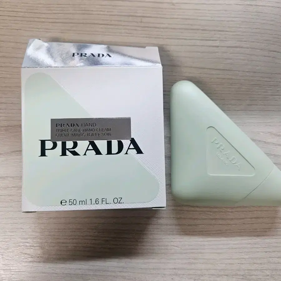 프라다 핸드크림 50ml