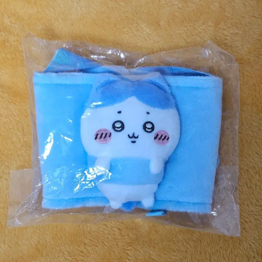 하치와레 인형 컵홀더