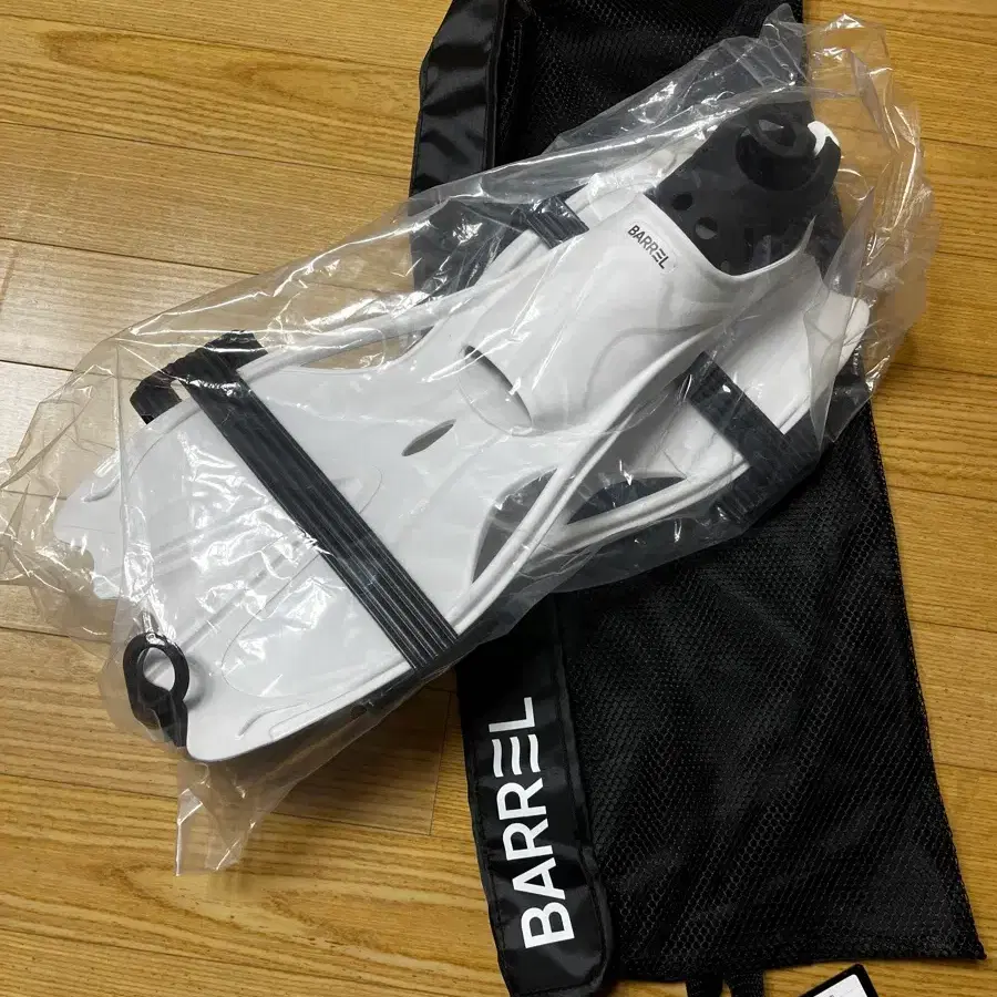 (미개봉) BARREL 숏핀 XS 오리발