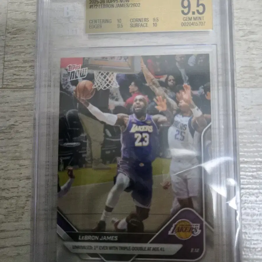 LeBron James Topps Now 41세 최초 트리플더블 BGS 9.5