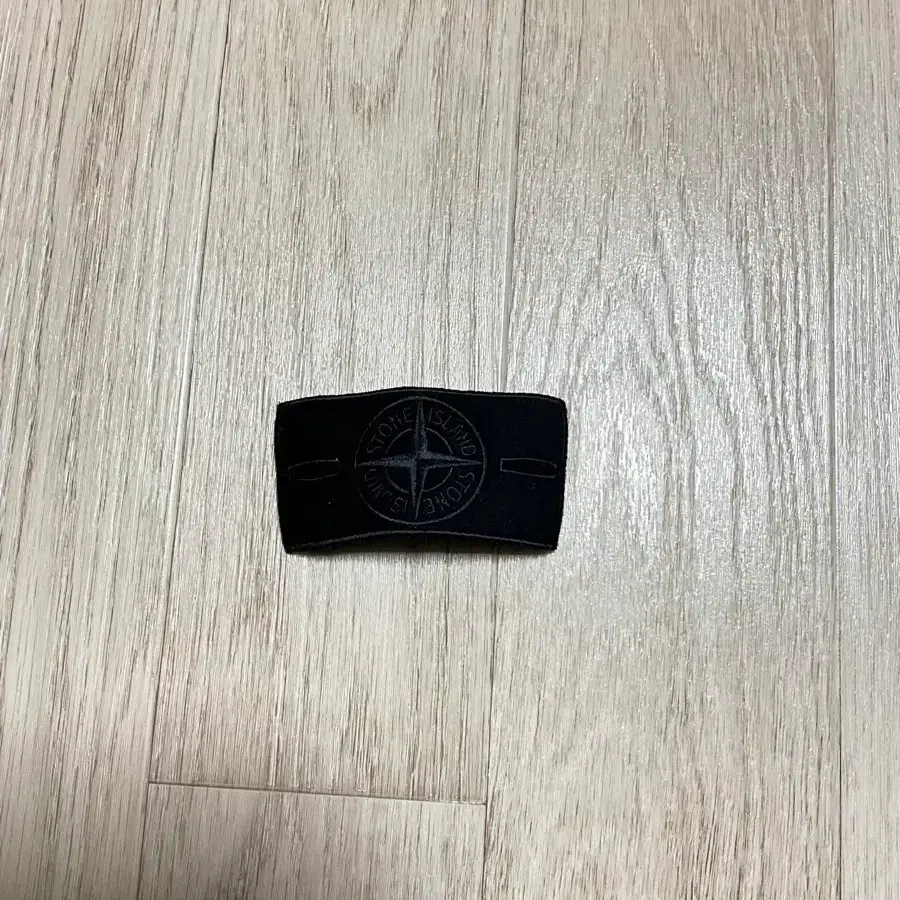 스톤아일랜드 고스트피스 와펜