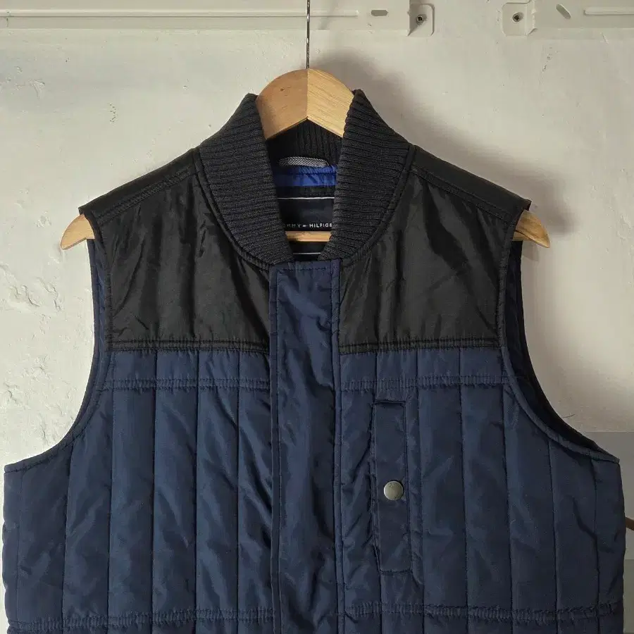상품명: C-272 TOMMY HILFIGER 조끼패딩