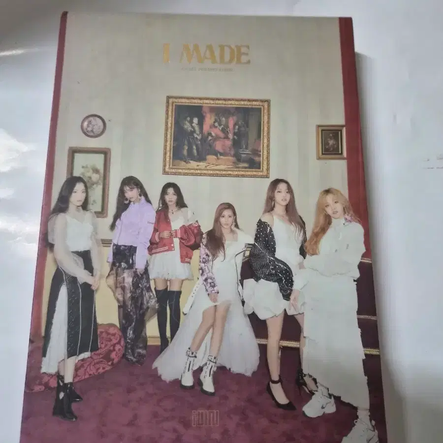 (여자)아이들 I MADE 앨범 cd 입니다 깨끗합니다