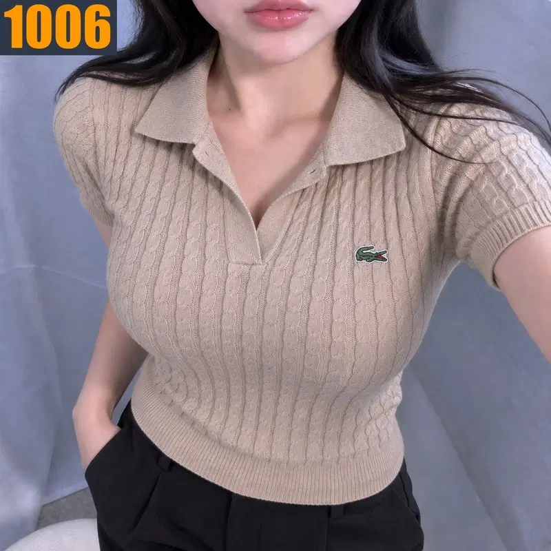 80 LACOSTE 라코스테 베이지 케이블 꽈배기 오픈카라 반팔 니트 XS