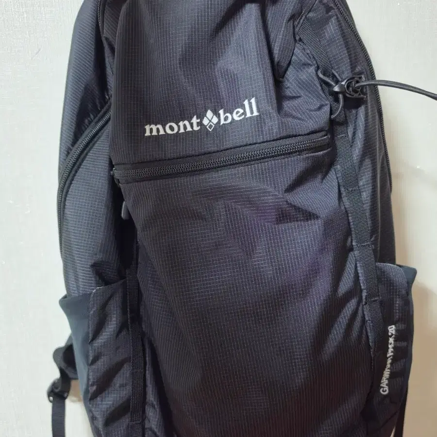 몽벨 가르와르 20L