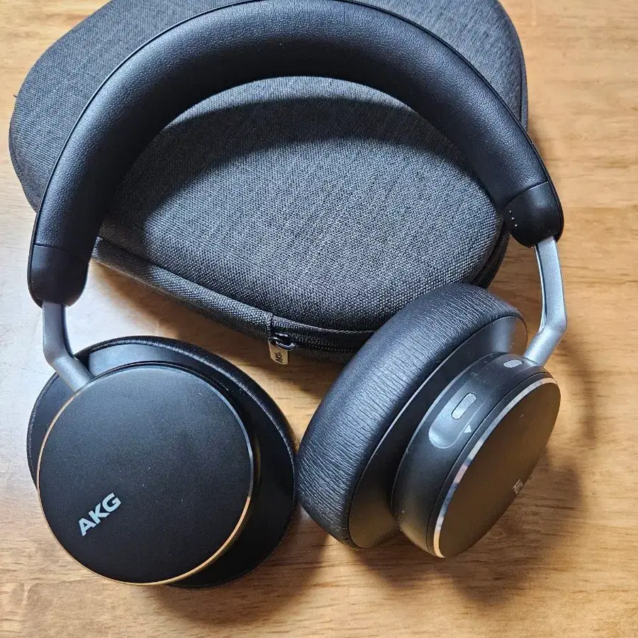 AKG N9 hybrid 헤드폰 +케이스