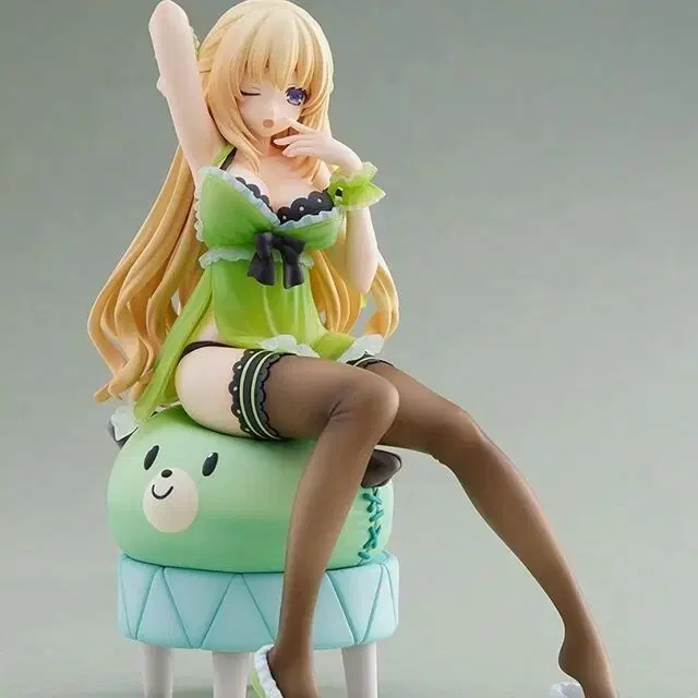 브로콜리 초차원게임 넵튠 벨 기상 Ver. 1/8 스케일 미소녀 피규어