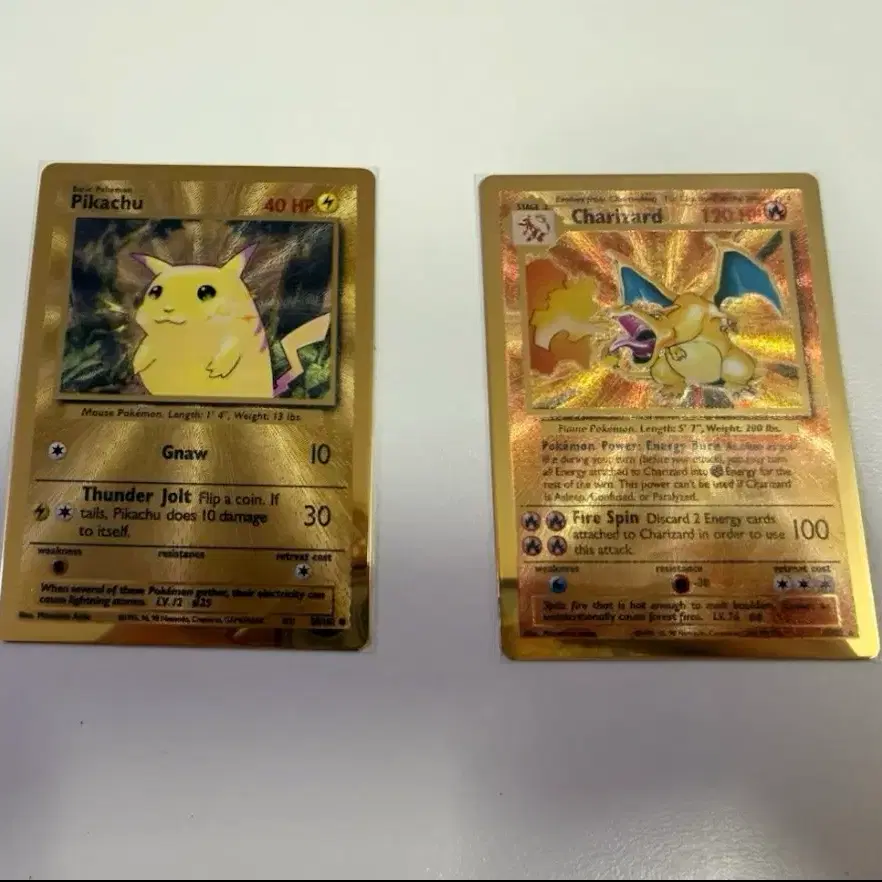 [Metal Card]리자몽,피카츄 초판 메탈카드 판매 합니당!