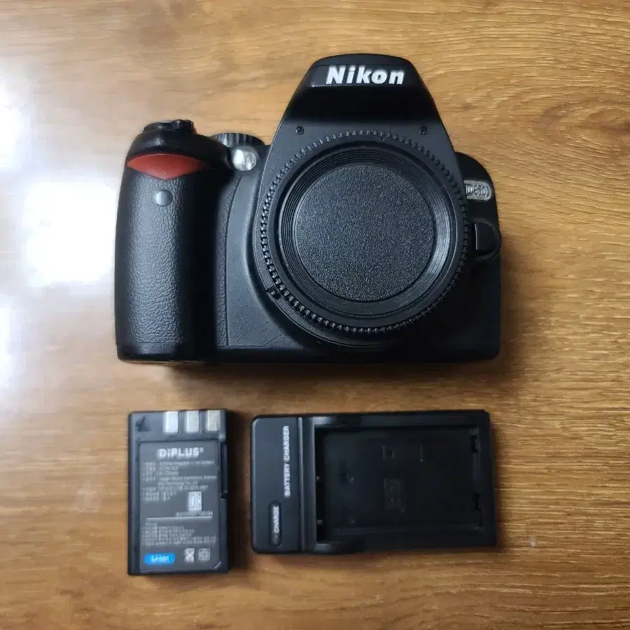 니콘 DSLR 카메라 D60 배터리 충전기 포함 15700컷