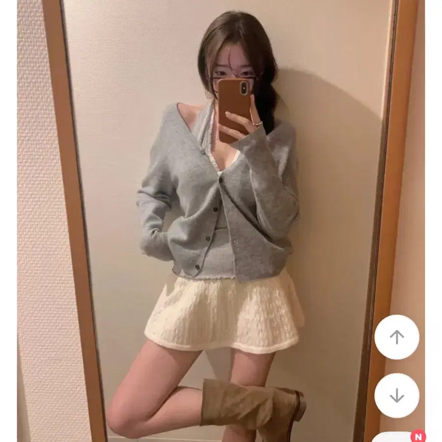 지브 포어 니트 플레어 스커트