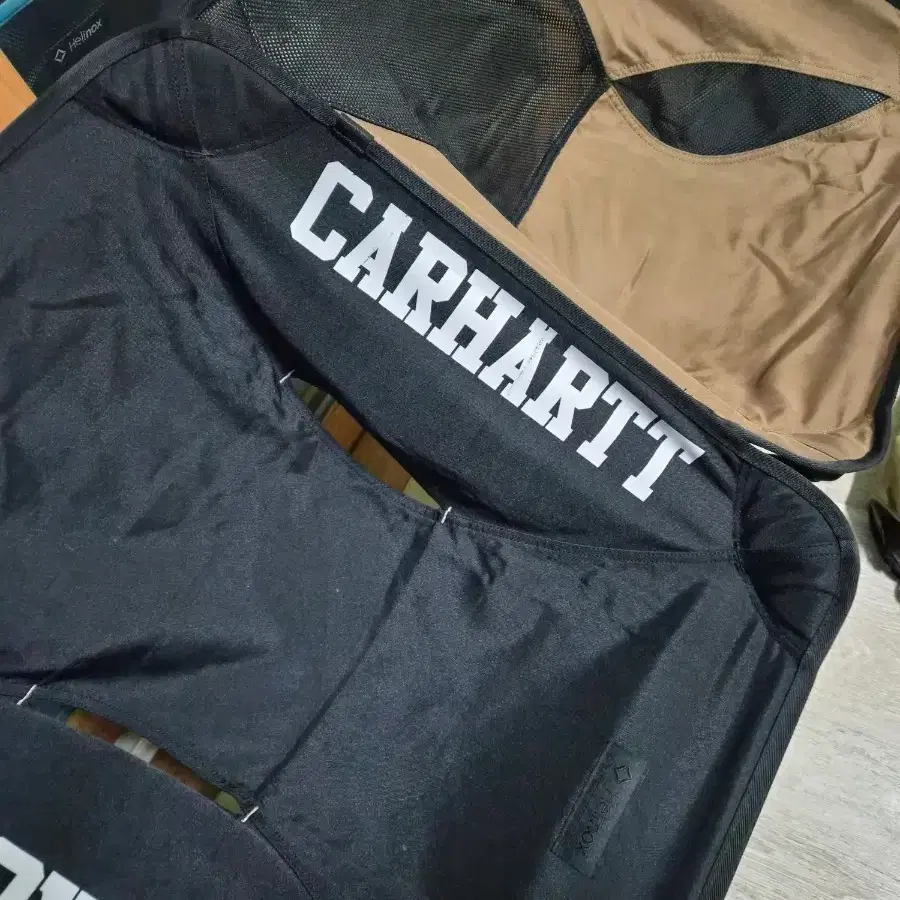 [희귀매물]헬리녹스 x 칼하트 wip 체어원 판매 및 탄 체어원 서비스