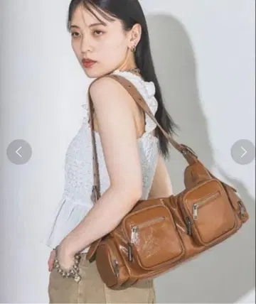 [새상품급] JEANASIS 4포켓 원숄더백 브라운