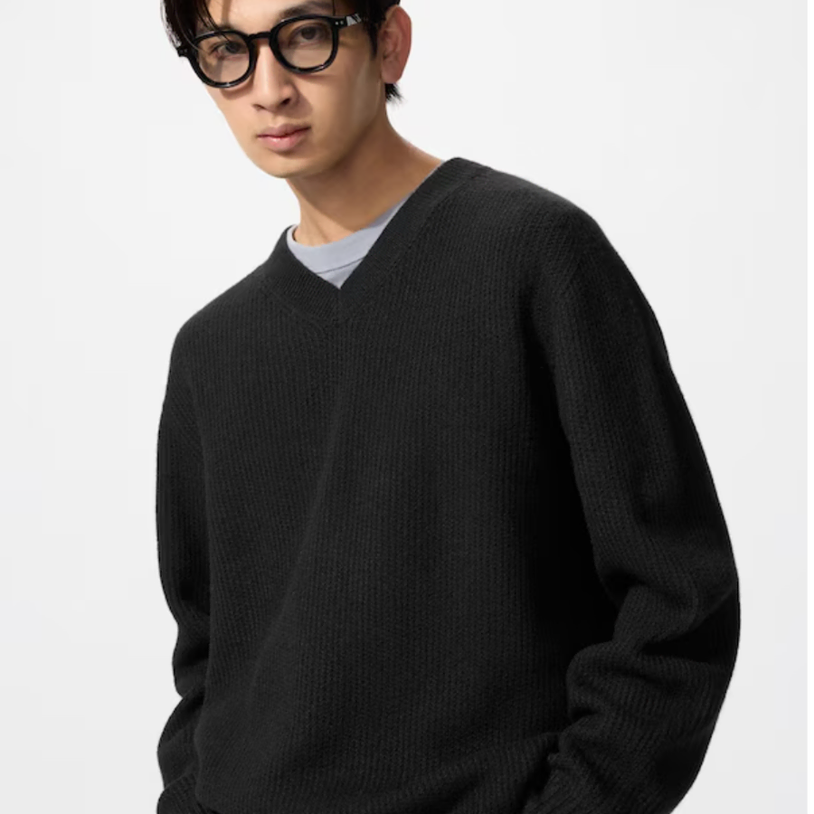 유니클로 브이넥 니트